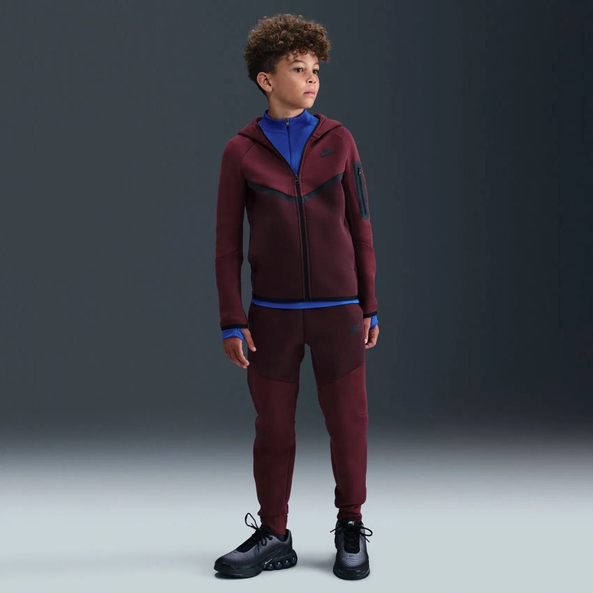 新品 キッズM(150) ワイン テックフリース セットアップ 赤タグ NIKE