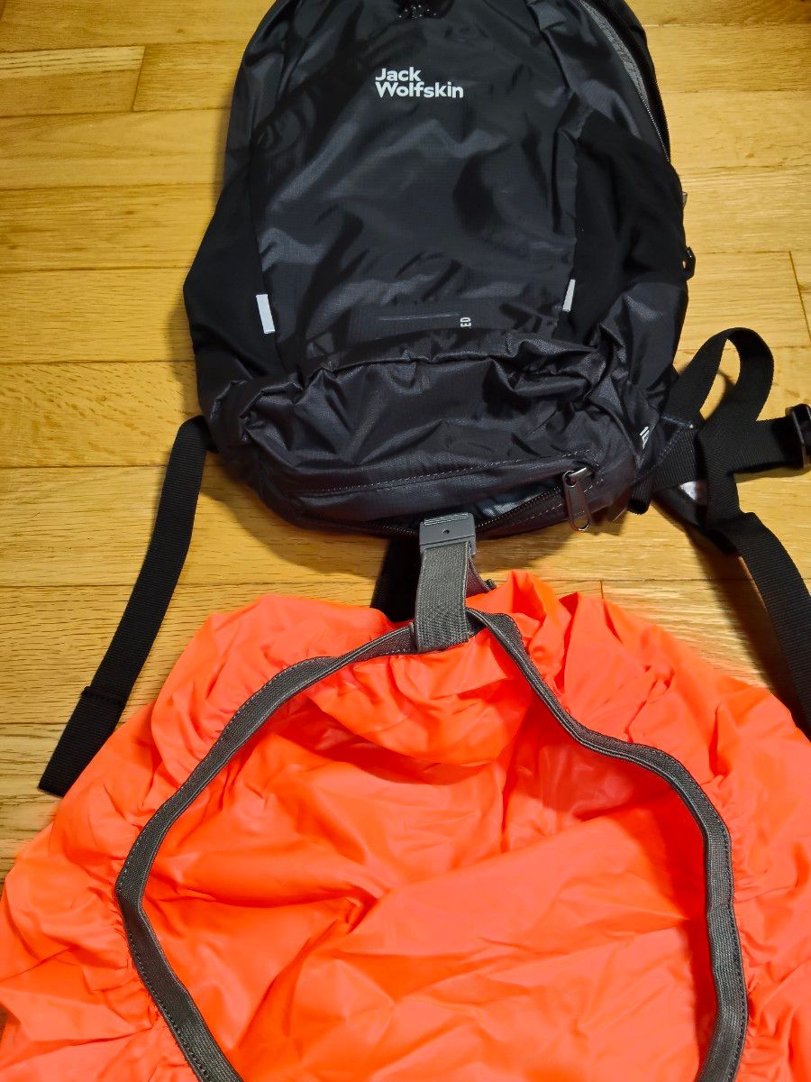 新品未使用】Jack Wolfskin/MOAB JAM10ラン サイクリング用バック