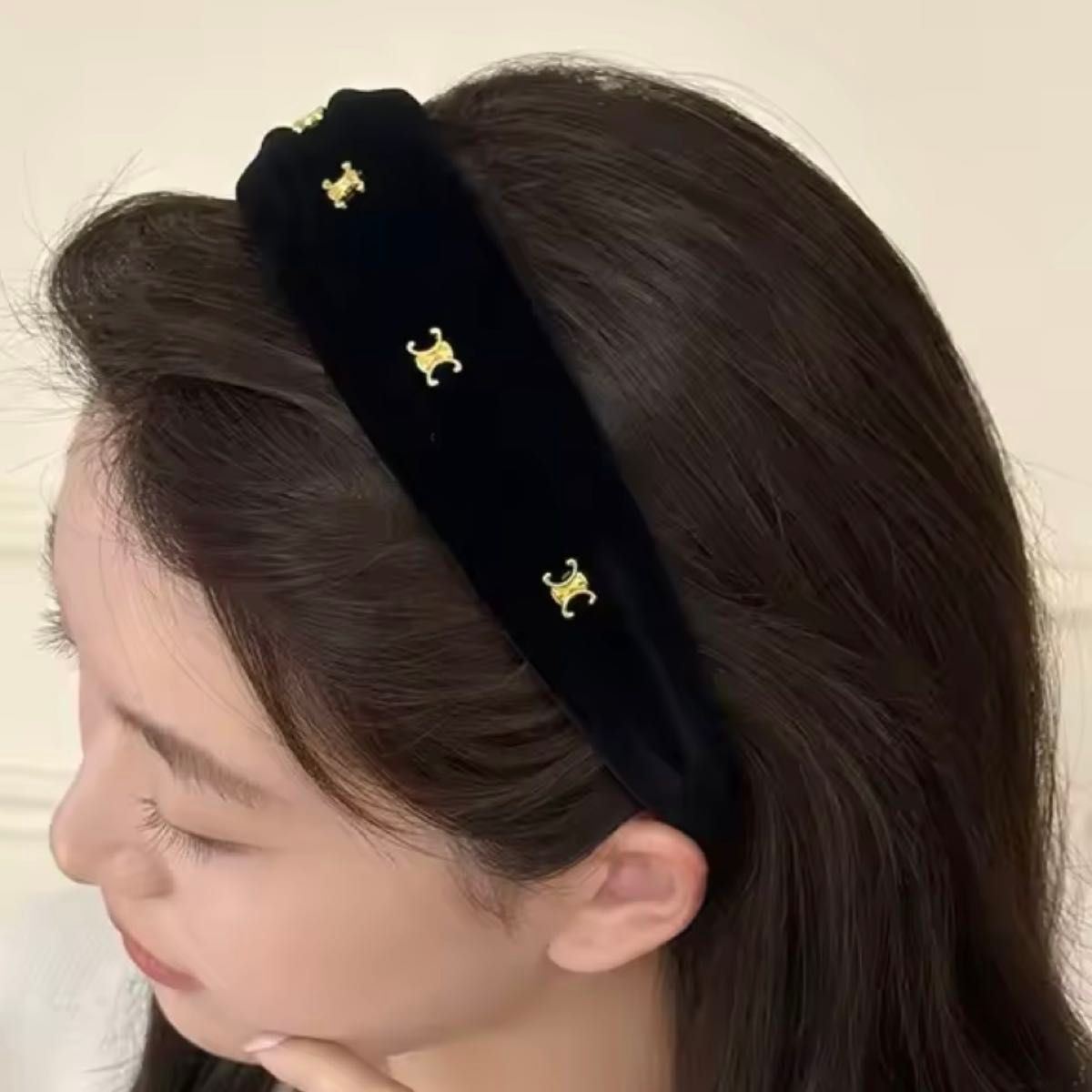 1095 カチューシャ ベロア ブラック セリーヌ ヘアバンド ロゴ ヘア