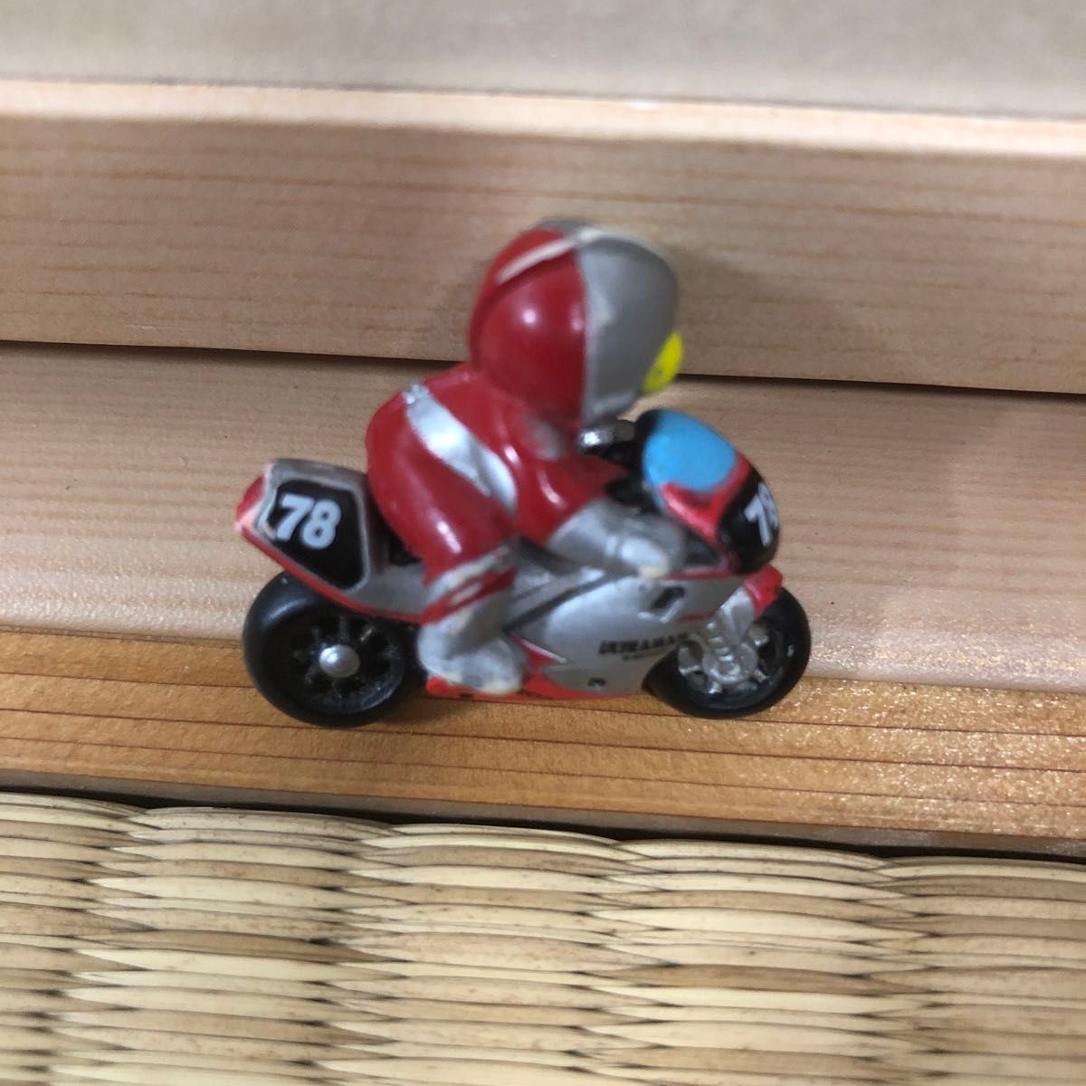 ウルトラマン バイク フィギュア レトロ｜Yahoo!フリマ（旧PayPayフリマ）