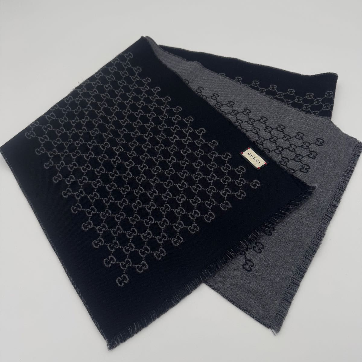 送料無料 グッチ GUCCI マフラー GG柄 ブラック×グレー リバーシブル