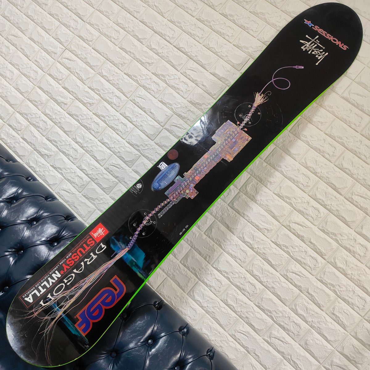 バートン スノーボード板 BURTON 162cm カナダ製 限定色 johan