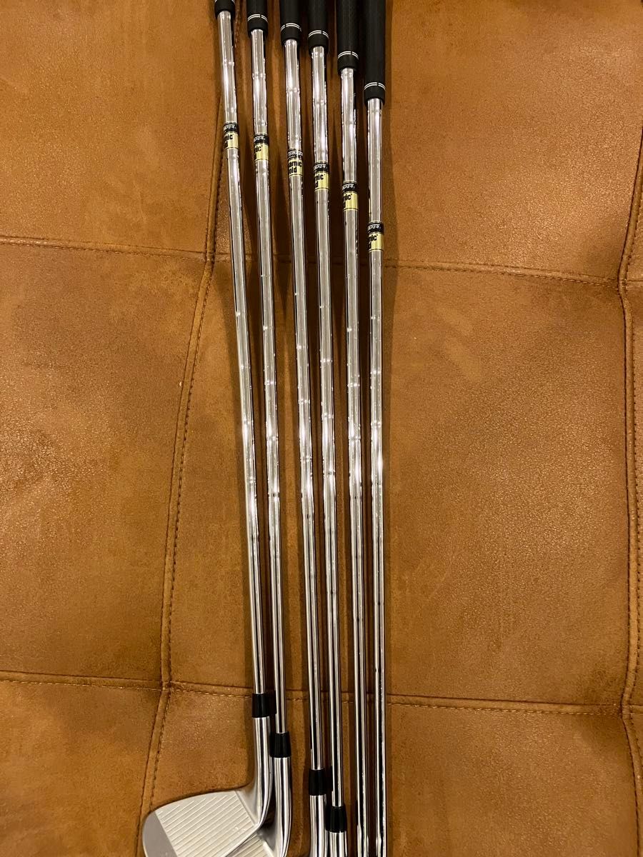値引交渉可】Titleist タイトリスト T100 2023 6本セット DG X100