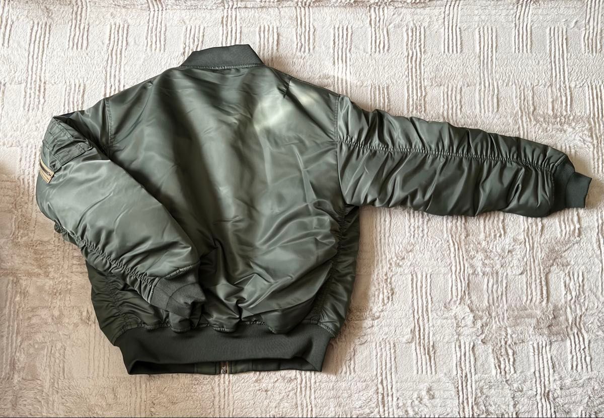 新品 MA-1 US AIR FORCEロゴ付きフライトジャケット オリーブグリーン