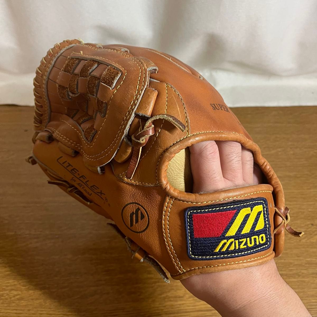 ミズノ ワールドウィン 一般硬式 グローブ グラブ 内野用 左投げ 美品