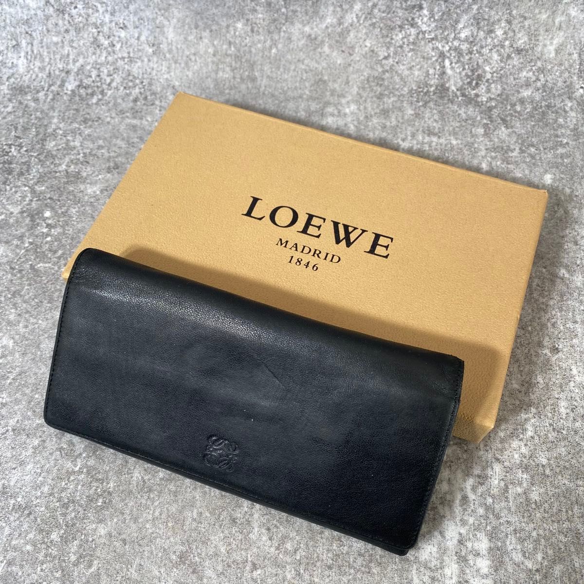 LOEWE アナグラム 二つ折り 長財布 札入れ 小銭入れ ナッパレザー