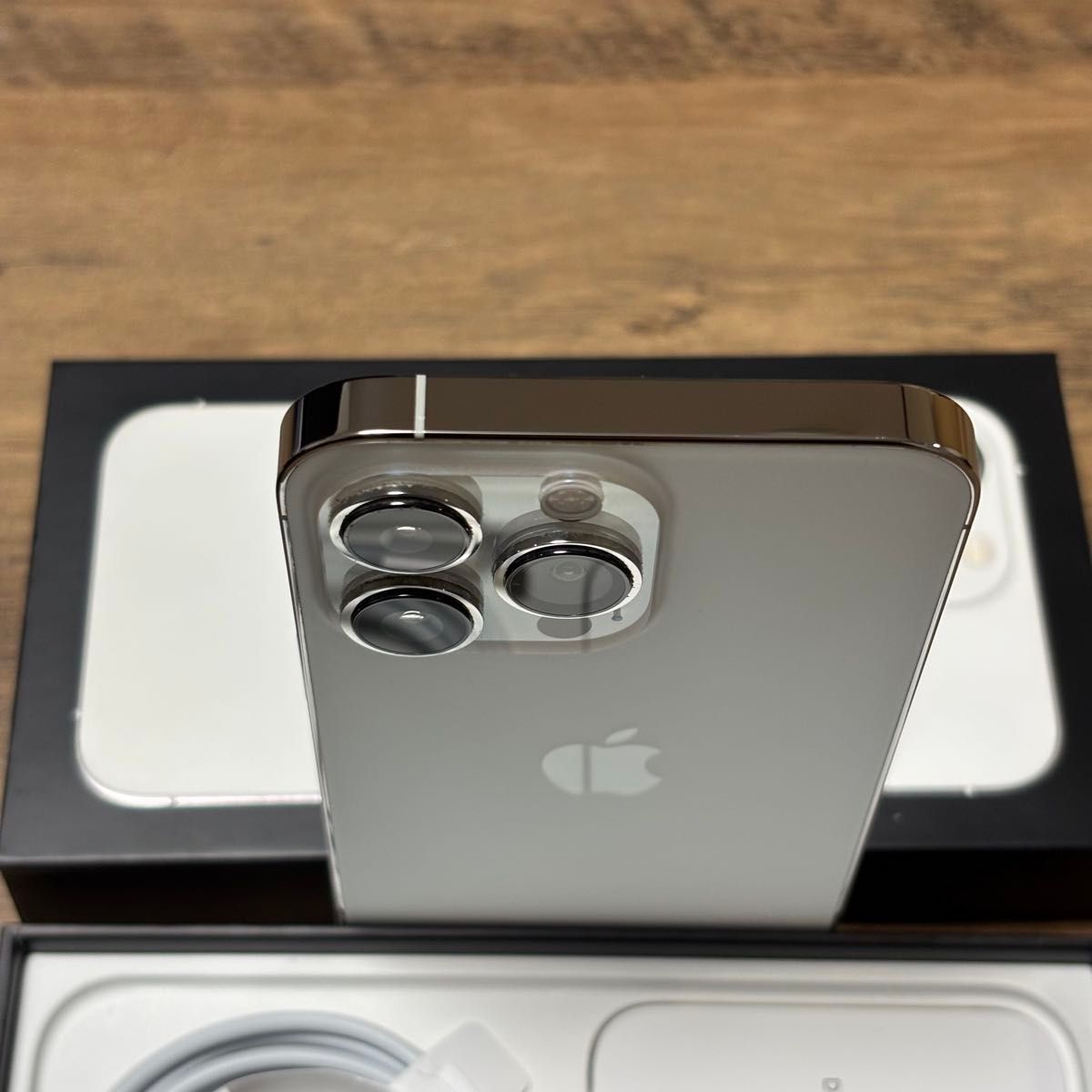 美品・付属品完備】iPhone13pro 256GB シルバー SIMフリー｜Yahoo