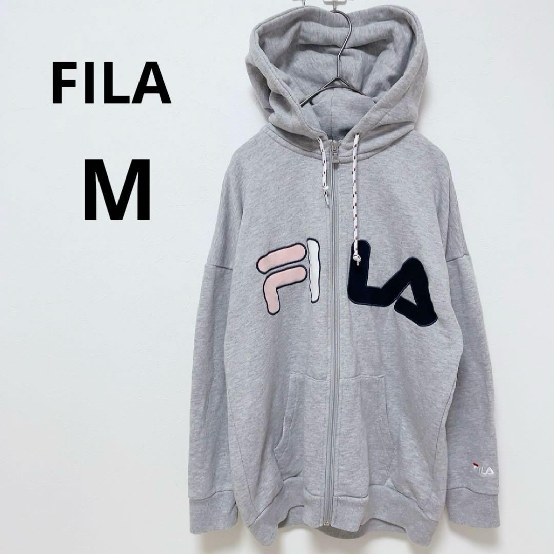 美品 FILA グレー M ジップアップパーカー フード付き カジュアル ロゴ
