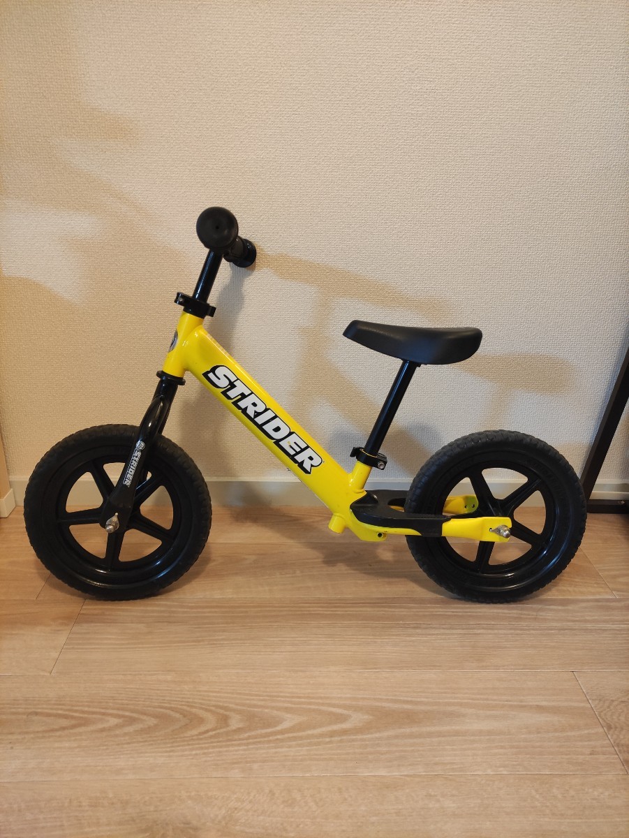 限定色】STRIDER 14X ストライダー ライムイエロー 自転車 限定色