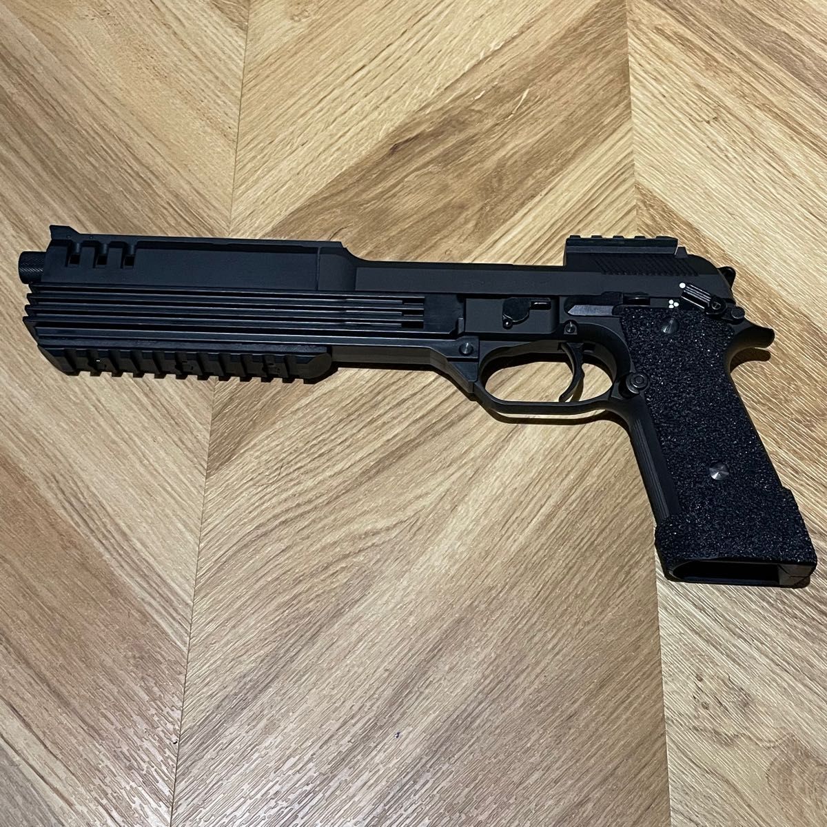 KSC M93R AUTO9 ヘビーウエイト ガスガン オート9 外装カスタム