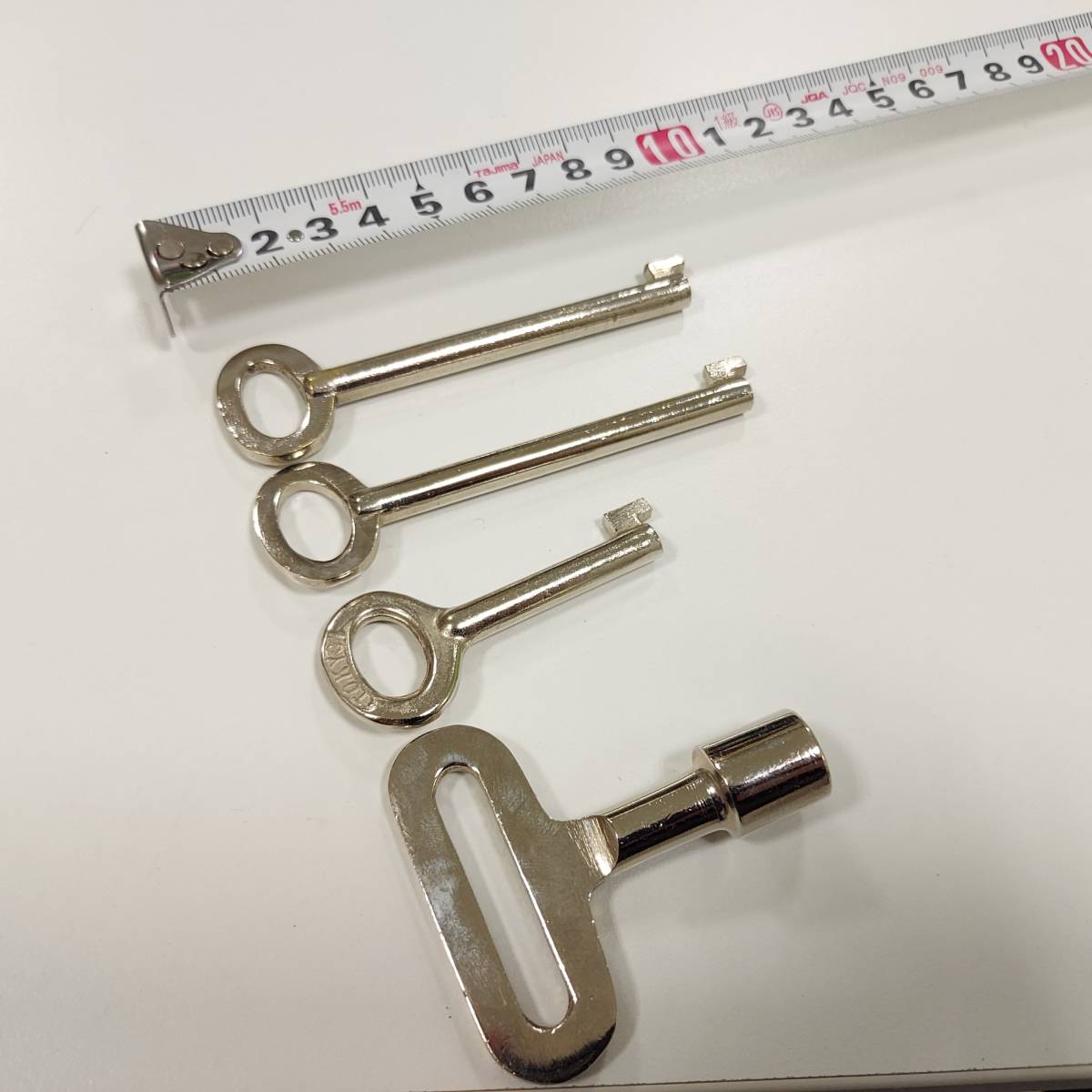 Yahoo!オークション - 鉄道部品 ラッチキー 国鉄 TOKYO IWATA イワタ