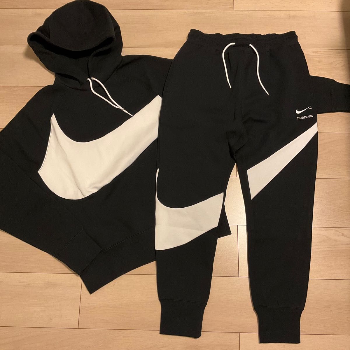 新品 NIKEナイキセットアップ上下パーカースウェットパンツ ジョガー