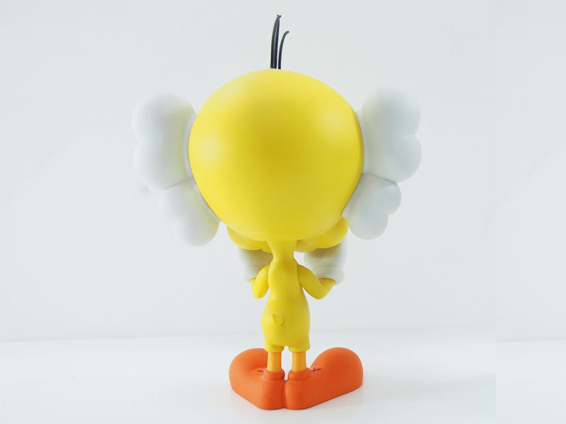 希少 KAWS MEDICOM TOY TWEETY トゥイーティー ショップ フィギュア