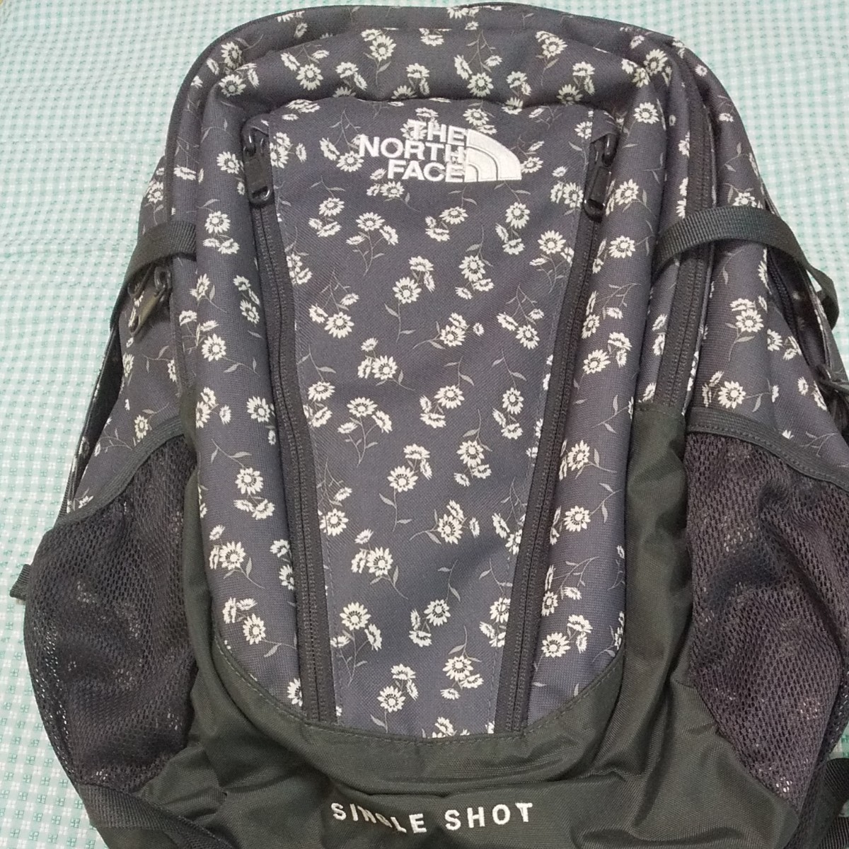ノースフェイス リュック シングルショット レア 花柄 THE NORTH FACE
