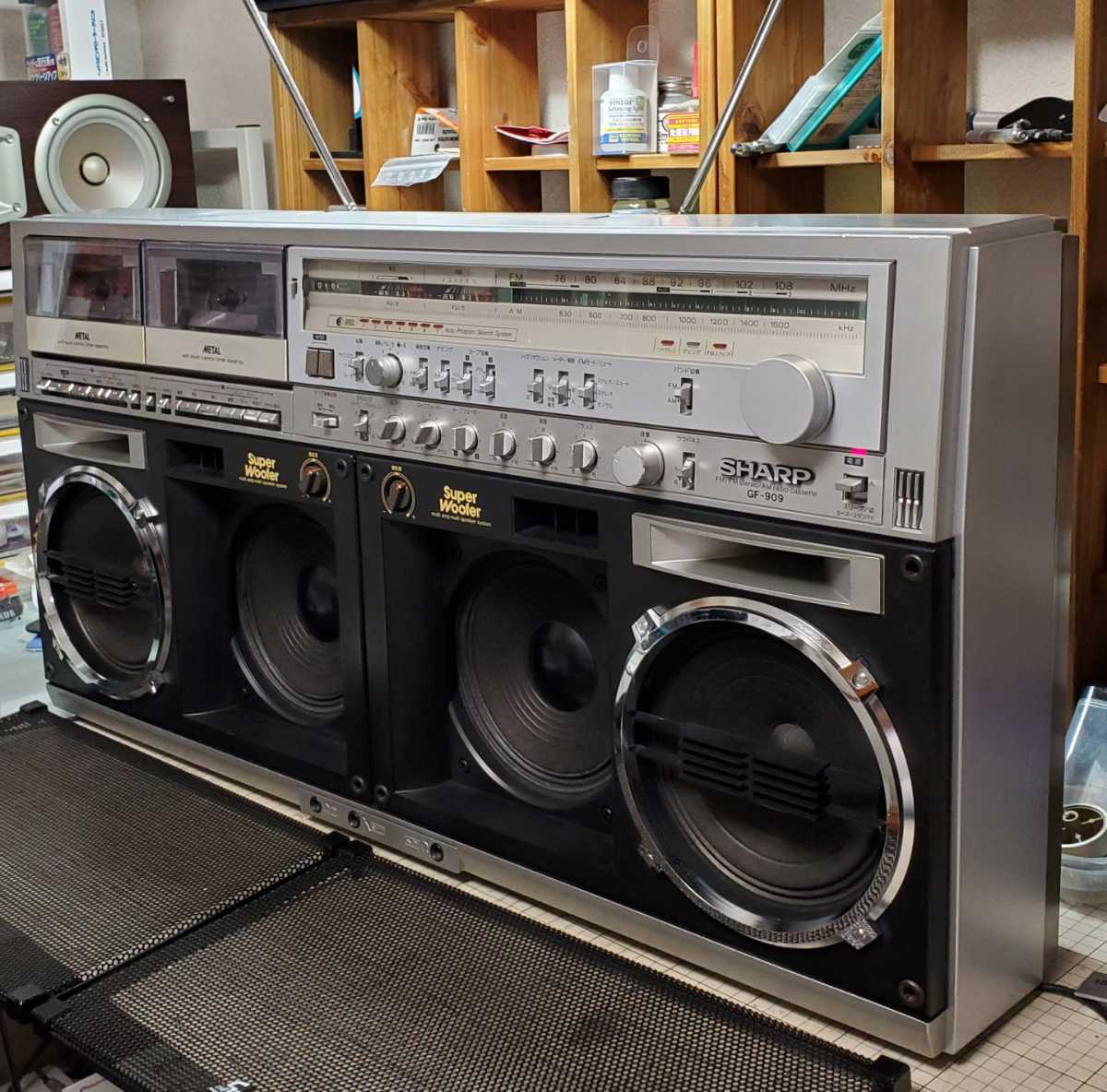 美品】【完品】SHARP GF-212 ラジカセ FM/AMカセットプレーヤー 2026年