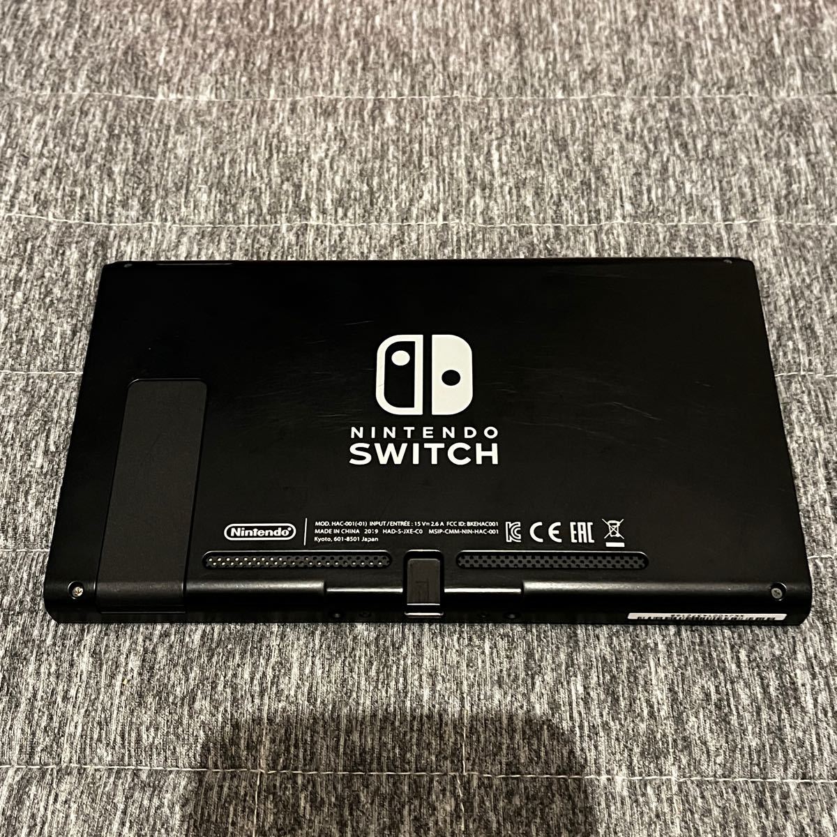 Nintendo Switch 新型 バッテリー拡張モデル 本体のみ 2019年製 箱付き