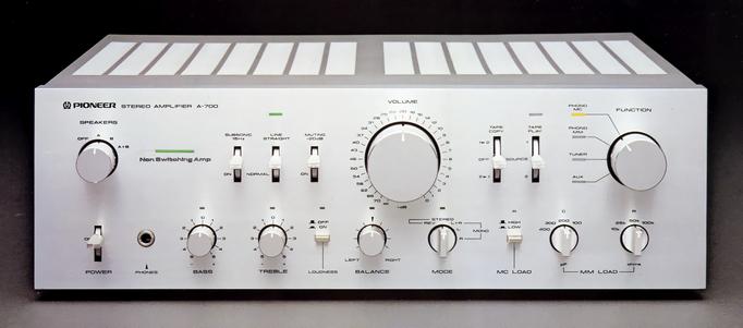 Pioneer A-700の仕様 パイオニア