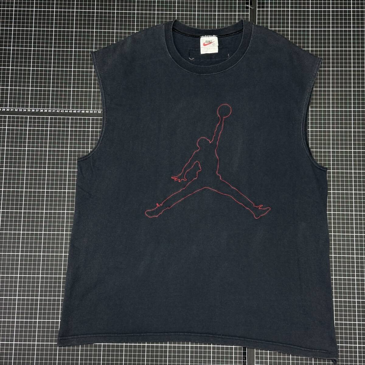 Yahoo!オークション -「jordan ノースリーブ」の落札相場・落札価格
