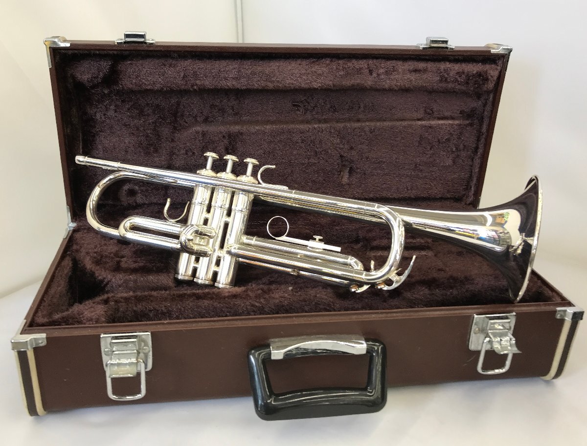 希少 廃盤 YAMAHA YTR-2320 トランペット ケース綺麗 希少 廃盤 YAMAHA