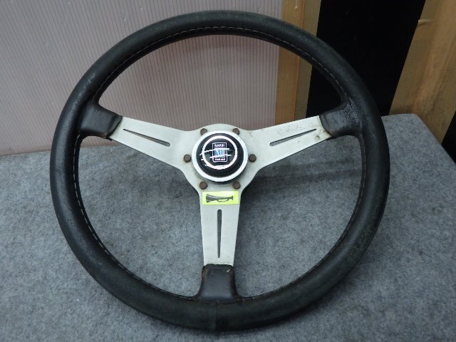 値下げ中】Volkswagen ステアリングホイール 3本スポーク ハンドル