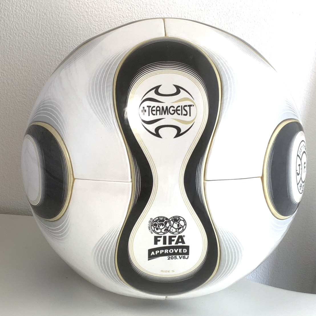 adidasチームガイスト2 FIFA adidasチームガイスト2 FIFA adidasチーム