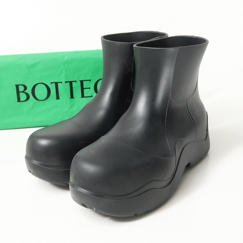 Yahoo!オークション -「bottega veneta パドルブーツ」の落札相場
