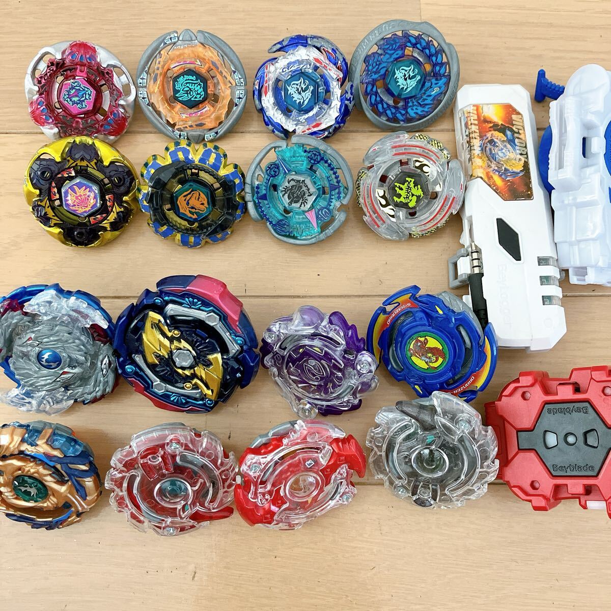 メタルファイト ベイブレードまとめ売り ランチャー2種付き 250個以上