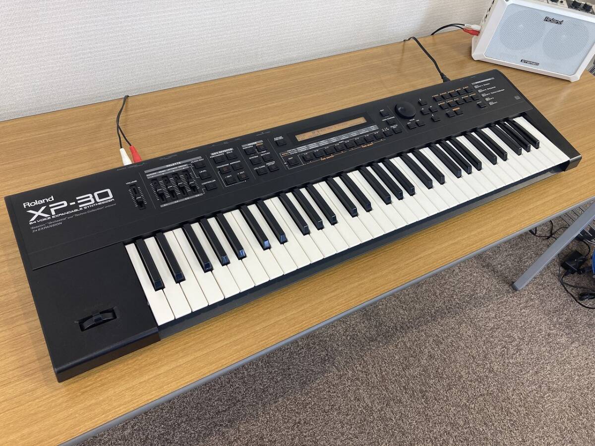 動作良好】Roland XP-80 シンセサイザー 76鍵盤 ソフトケース付き 動作