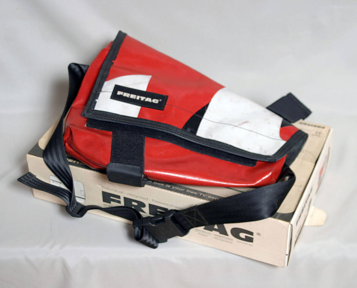 2026年最新】Yahoo!オークション -freitag フライターグの中古品・新品