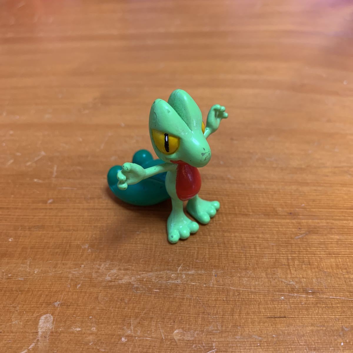 新品未使用】 キモリ モンコレ クリアキーホルダー ポケモン レトロ