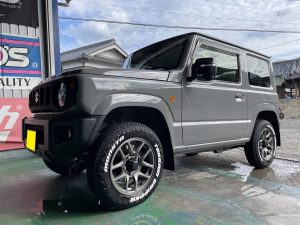 スズキ・ジムニー」タイヤ交換で入庫│JB64W│MONSTA│ホワイトレター