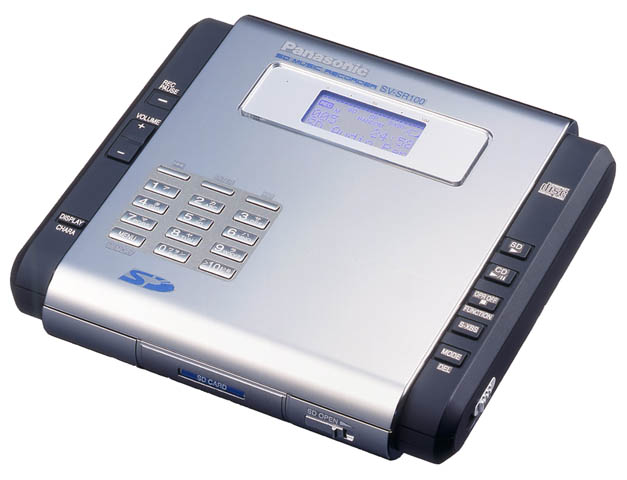 松下、CDからSDに録音できるポータブルプレーヤー