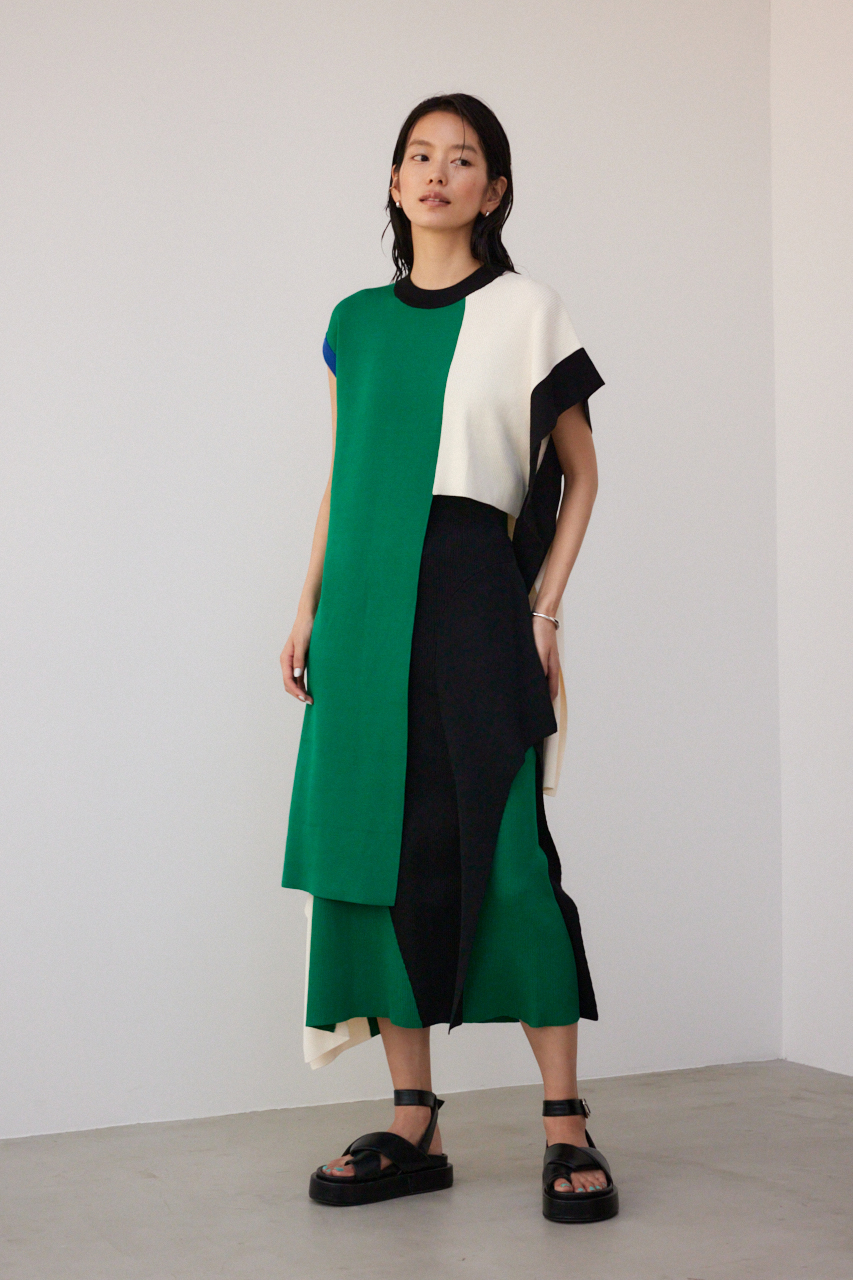 PLUS】タックドレープニットスカート｜WOMEN｜250HSP71-519D｜AZUL BY