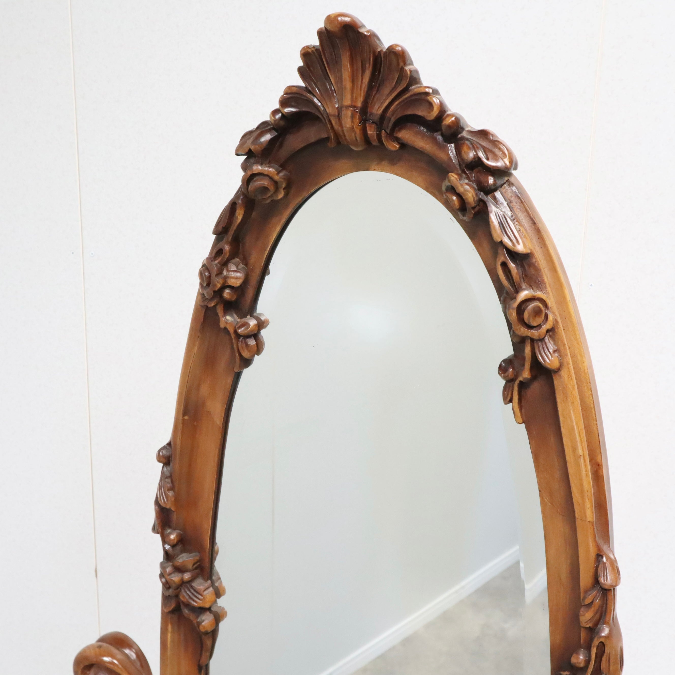 スタンドミラー アンティーク調 姿見 彫刻 木製 全身鏡【03A2202057