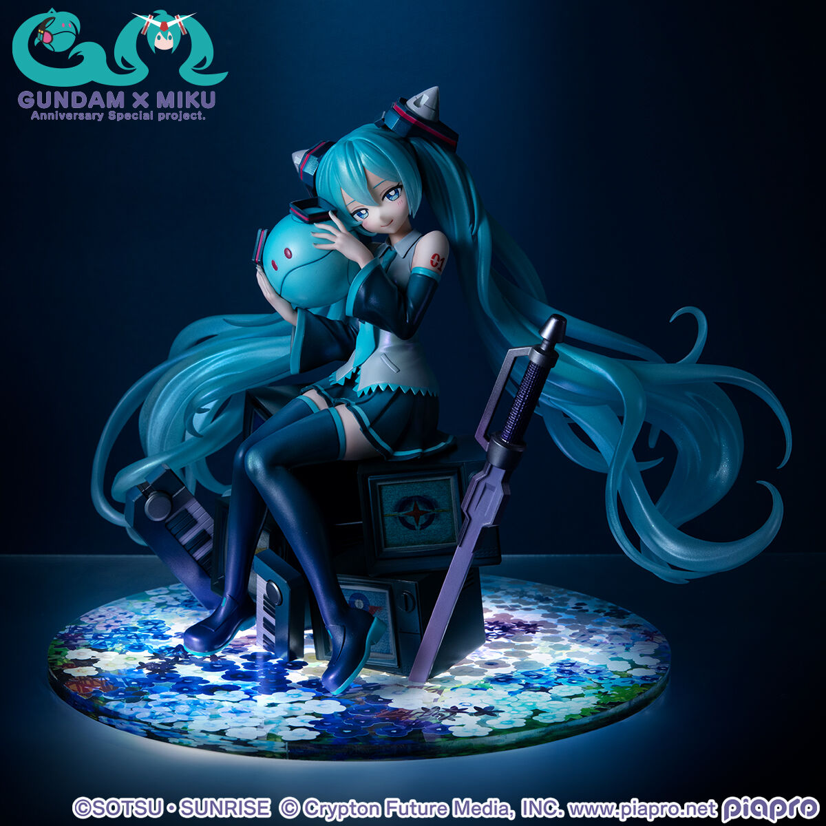Lucrea（ルクリア） 機動戦士ガンダム45周年×初音ミク 初音ミク