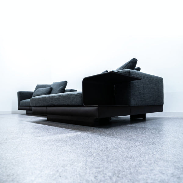 Minotti / Connery – Back to the Furniture