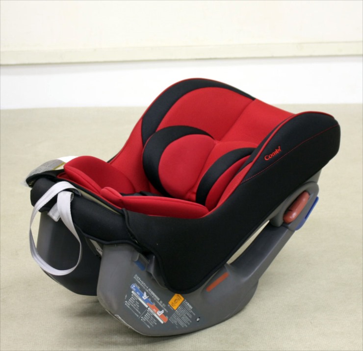 ミニマグランデEG UB レッドルースター №26028 | ベビー用品のレンタル