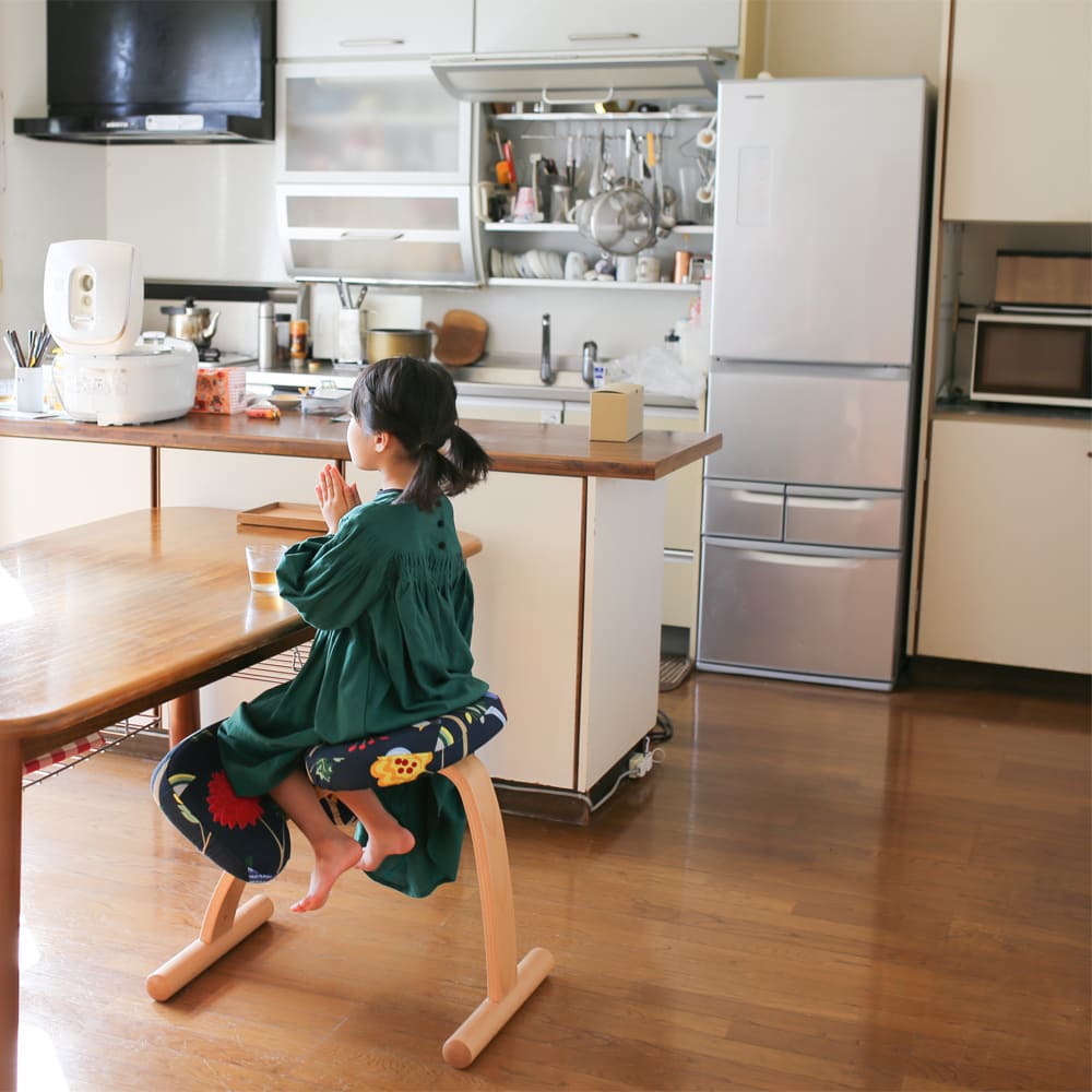 バランス イージーのある暮らし – バランスチェアのbalans lab