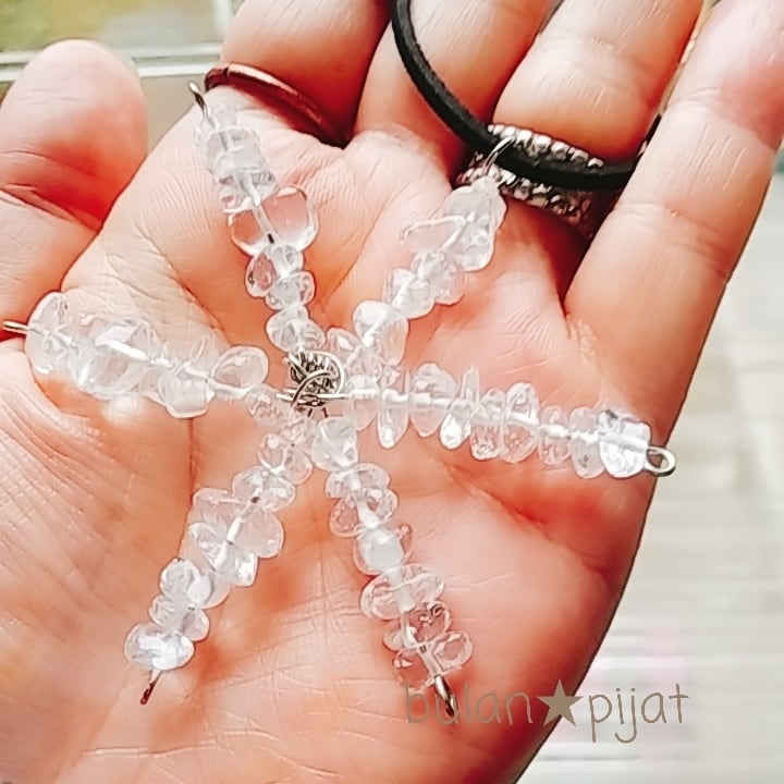 美品】アイスクォーツ(ヒマラヤ)六芒星モチーフのネックレス