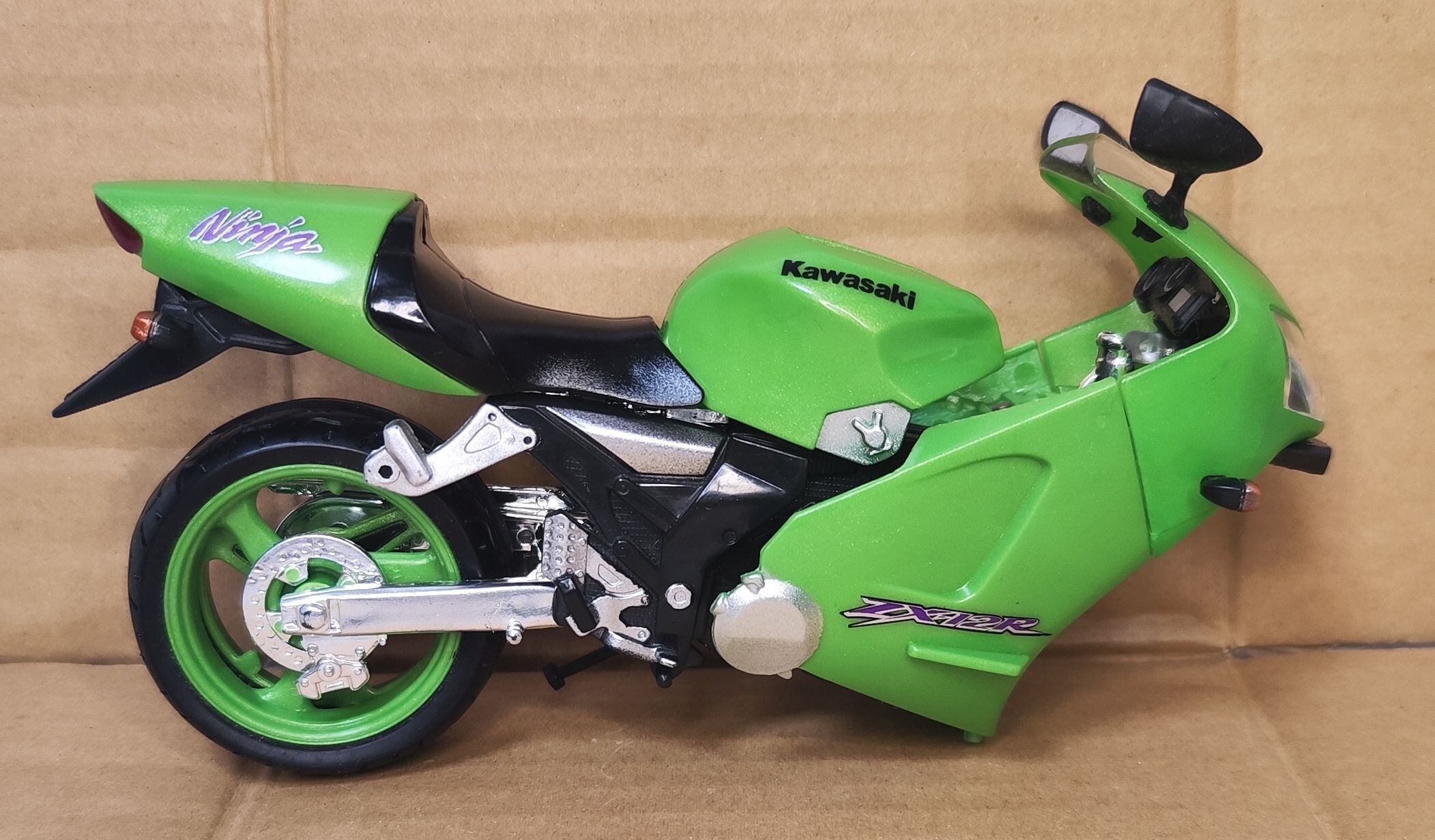 ジャンク品】ROAD BOT / Kawasaki Ninja ZX12R パーツ欠品