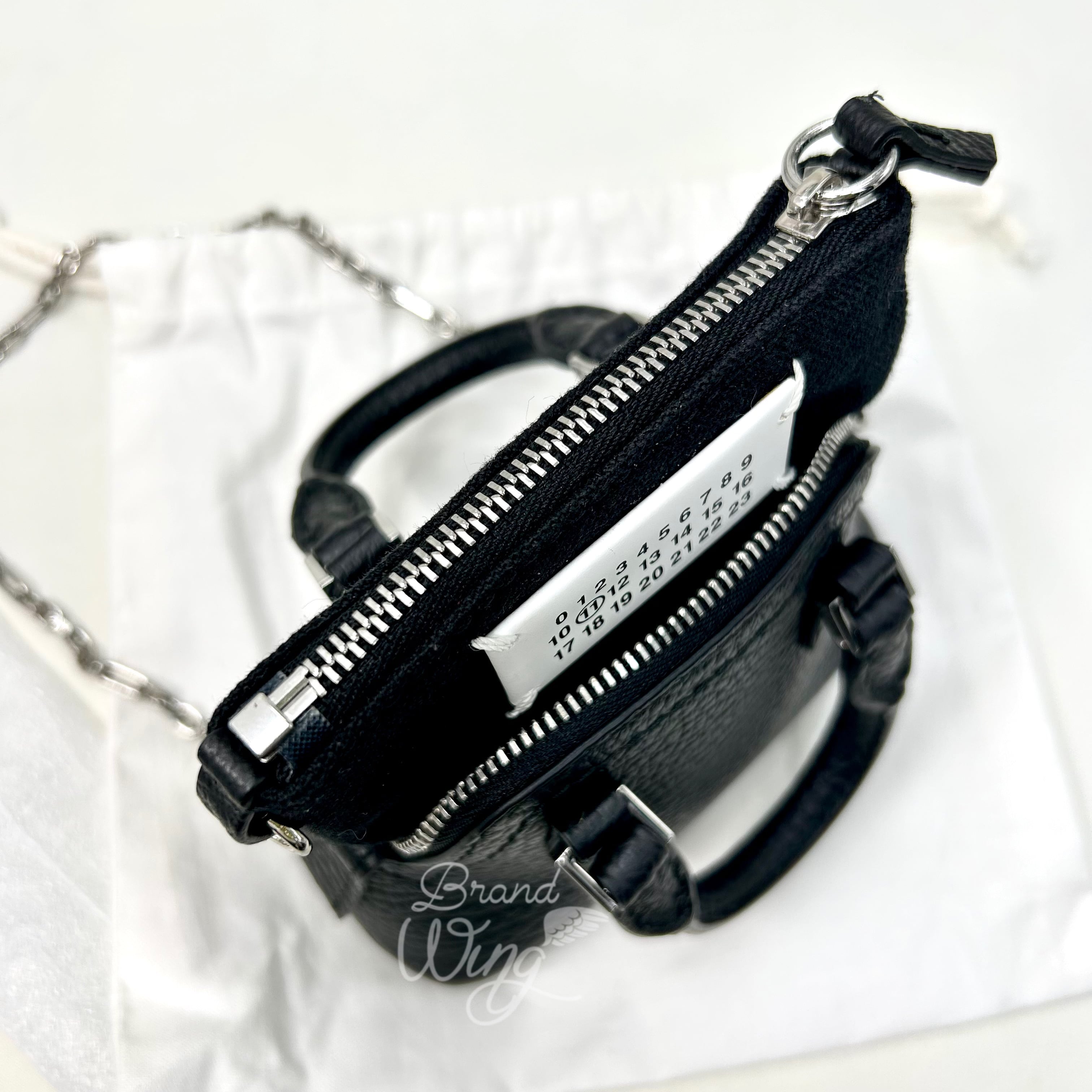 新品未使用品】Maison Margiela 5AC ベビー ショルダーバッグ メゾン