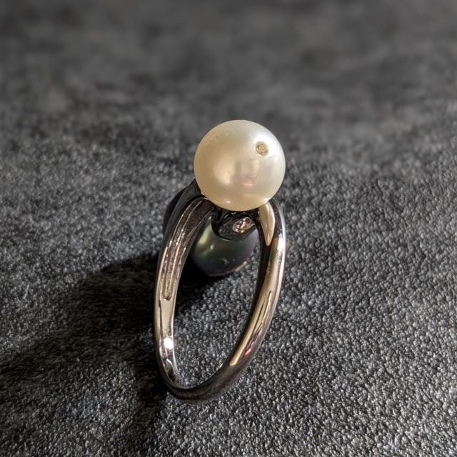 ダイア埋め込み白蝶真珠＆黒蝶真珠リング #12 /SV South Sea Pearls