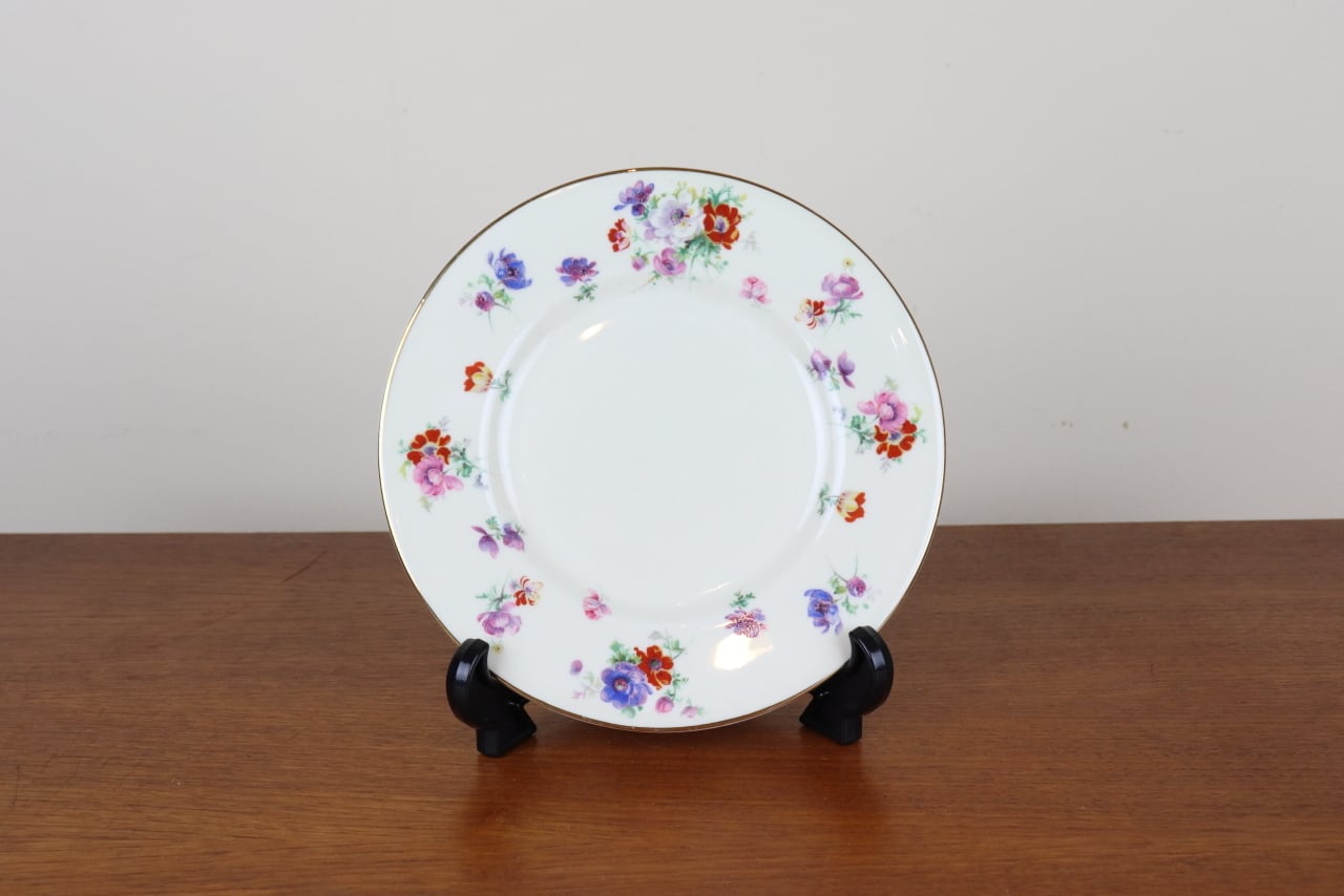 ロイヤルドルトン プレート17.8cm ケーキ皿 薔薇 花柄 ROYAL DOULTON