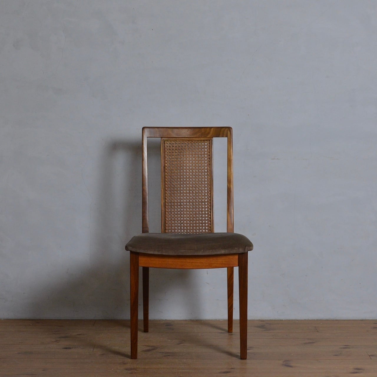 G-Plan Dining Chair / ジープラン ダイニングチェア【A】〈椅子