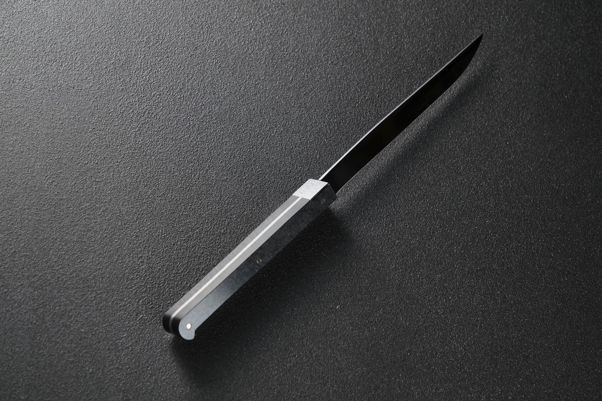 LAGUIOLE EN AUBRAC ラギオール アン オブラック キュービックチタン