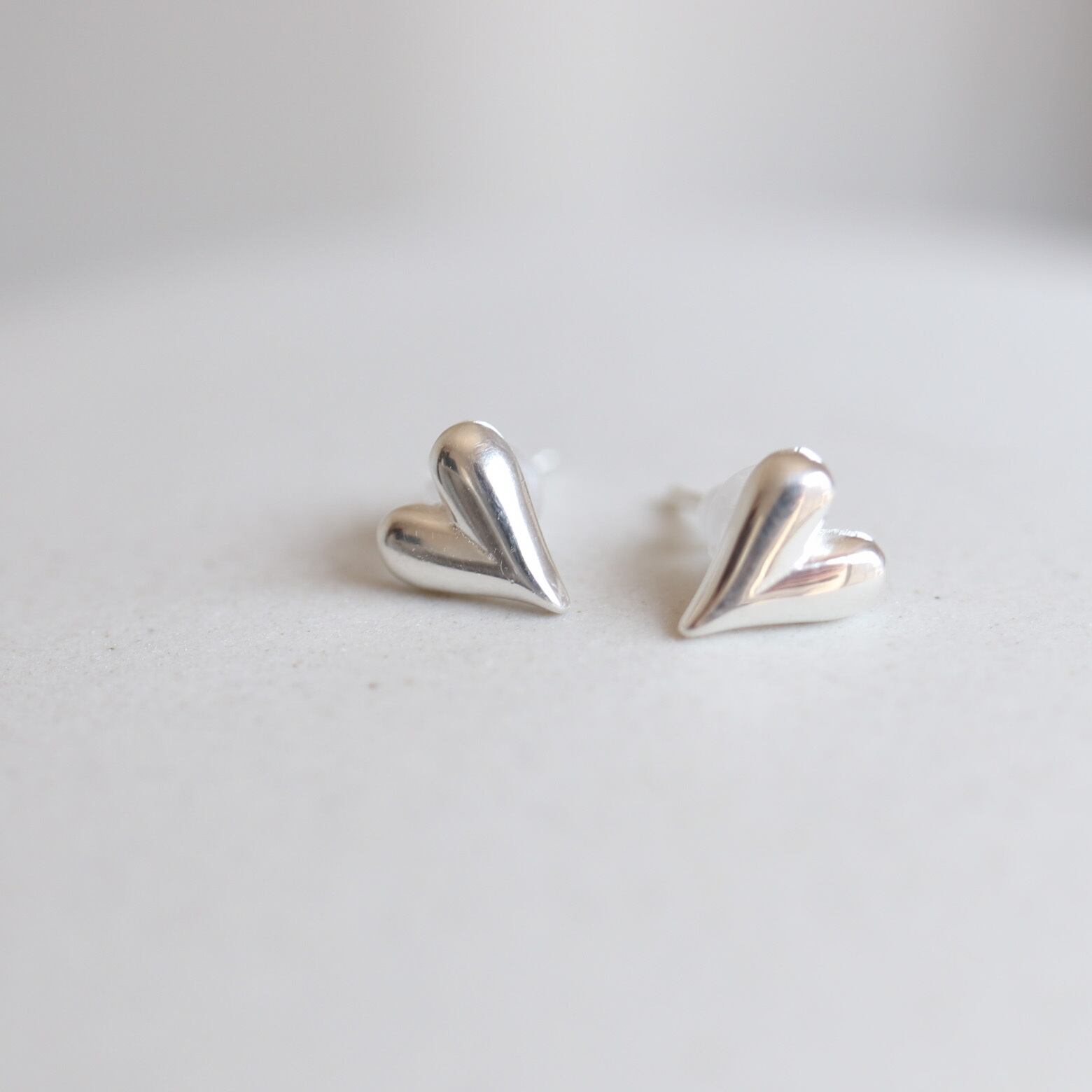ミニサイズ】silver925 heart mini pierce P301 | RIN. accessory
