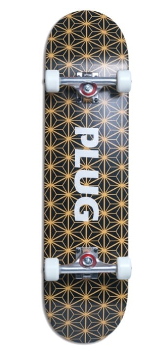 PLUG SKATEBOARD