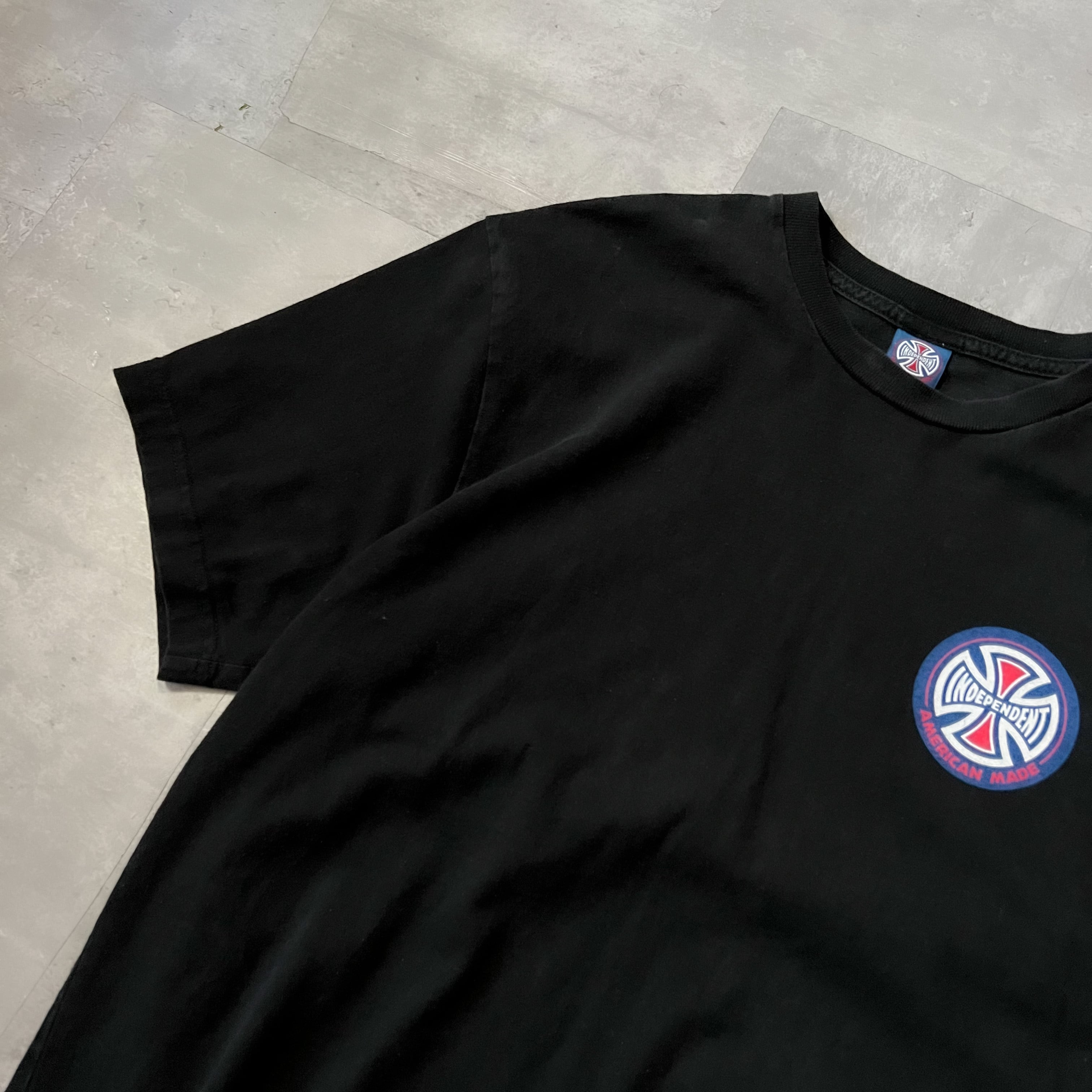 Early 00s “independent” iron cross logo tee XL made in USA