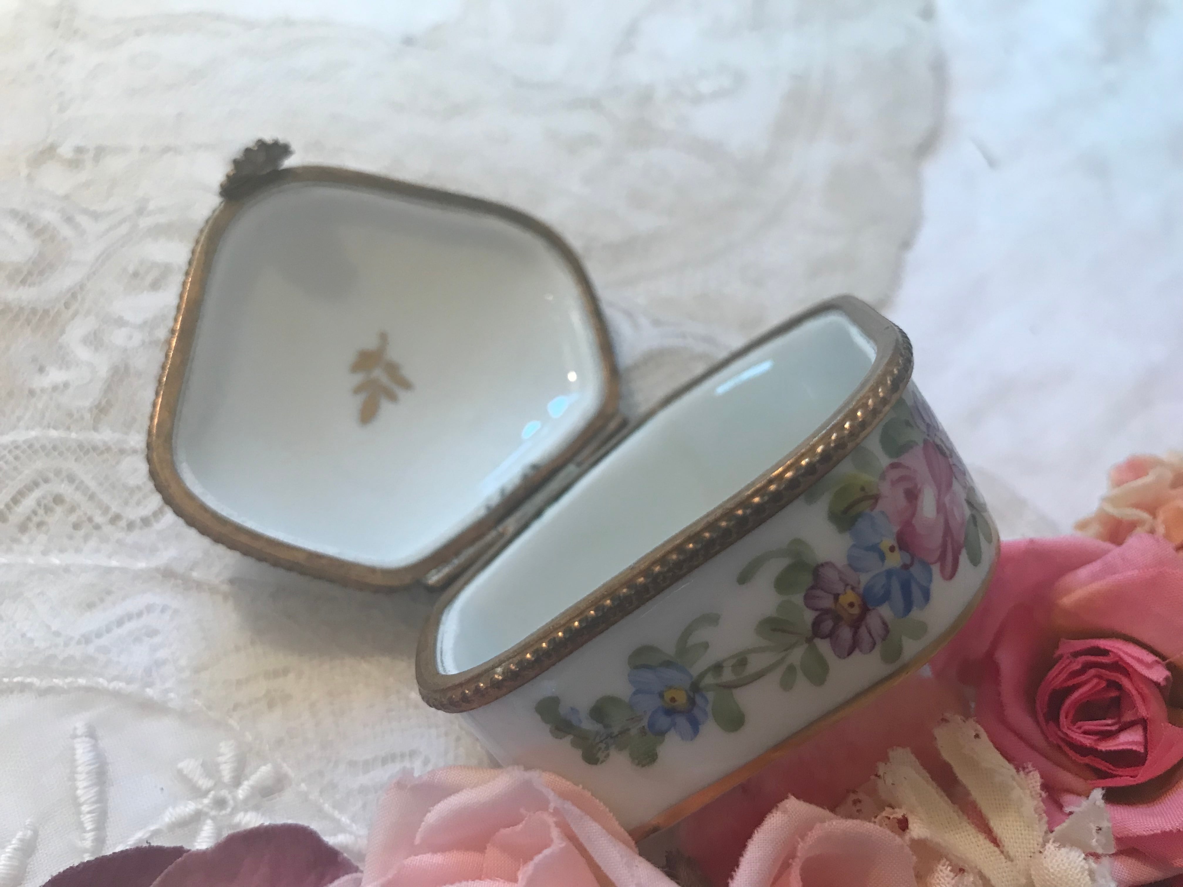 リモージュ ピルケース | AntiqueRose