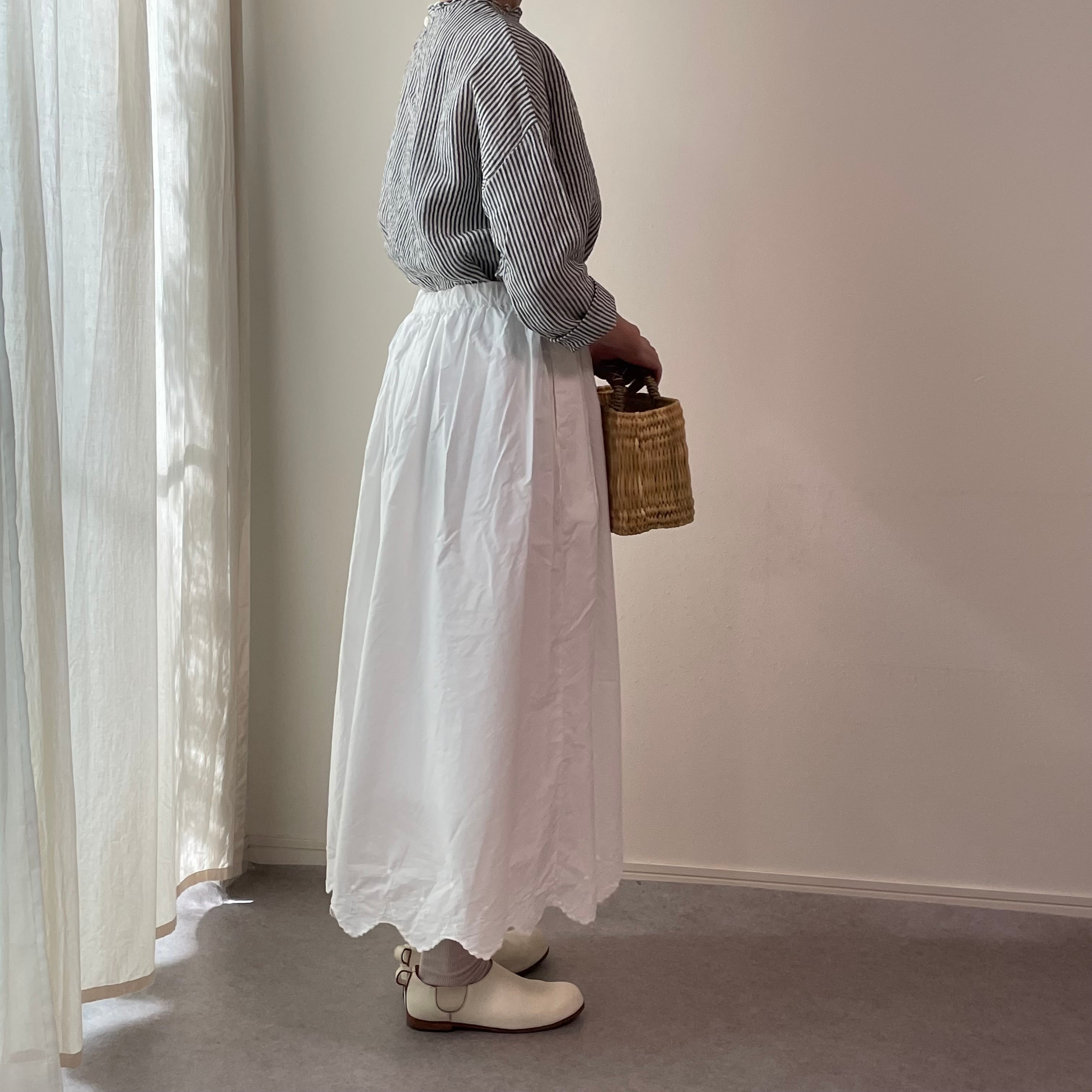 Gauze# // ANTIQUE SCALLOPED LACE GATHER SKIRT 